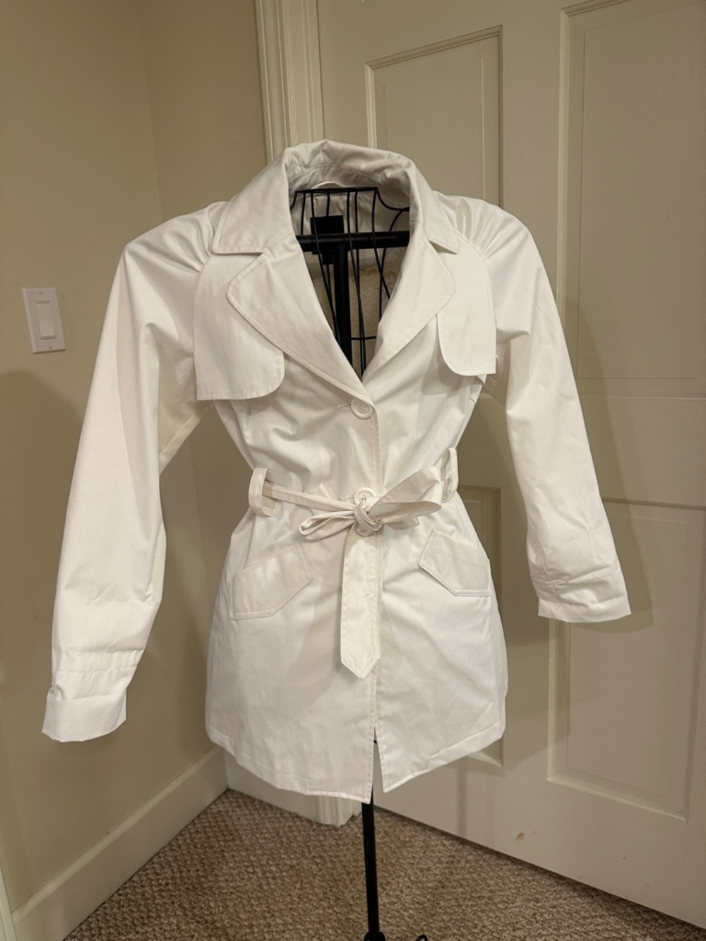 Women’s White Belted Trench Coat Jacket